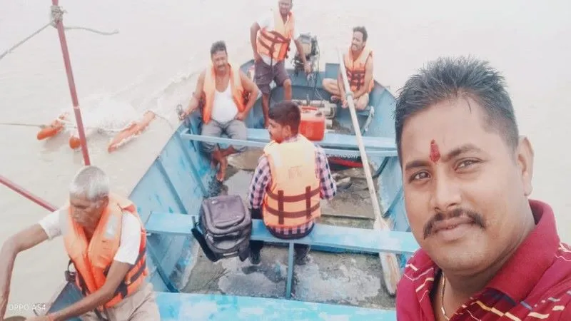 अयोध्या : बैराजों से छोड़ा गया 4 लाख क्यूसेक पानी, 92.710 मीटर पहुंचा जलस्तर
